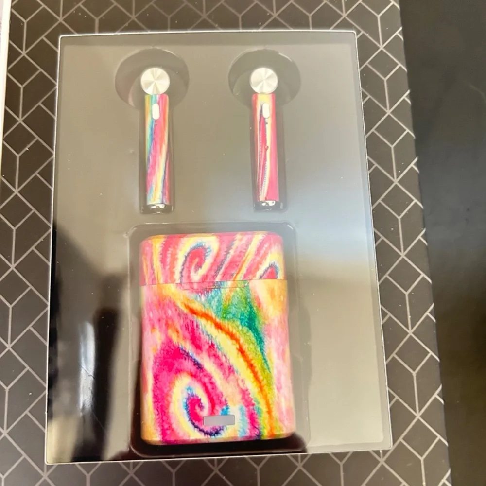 Fun Buds Tie Die EarPods. NWT
